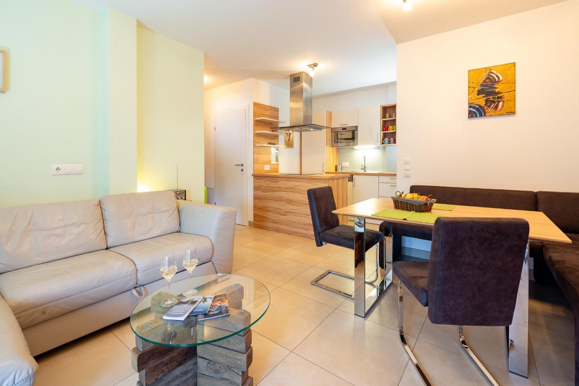 Appartement Klosterhuegel Гаус-ім-Енншталь Екстер'єр фото