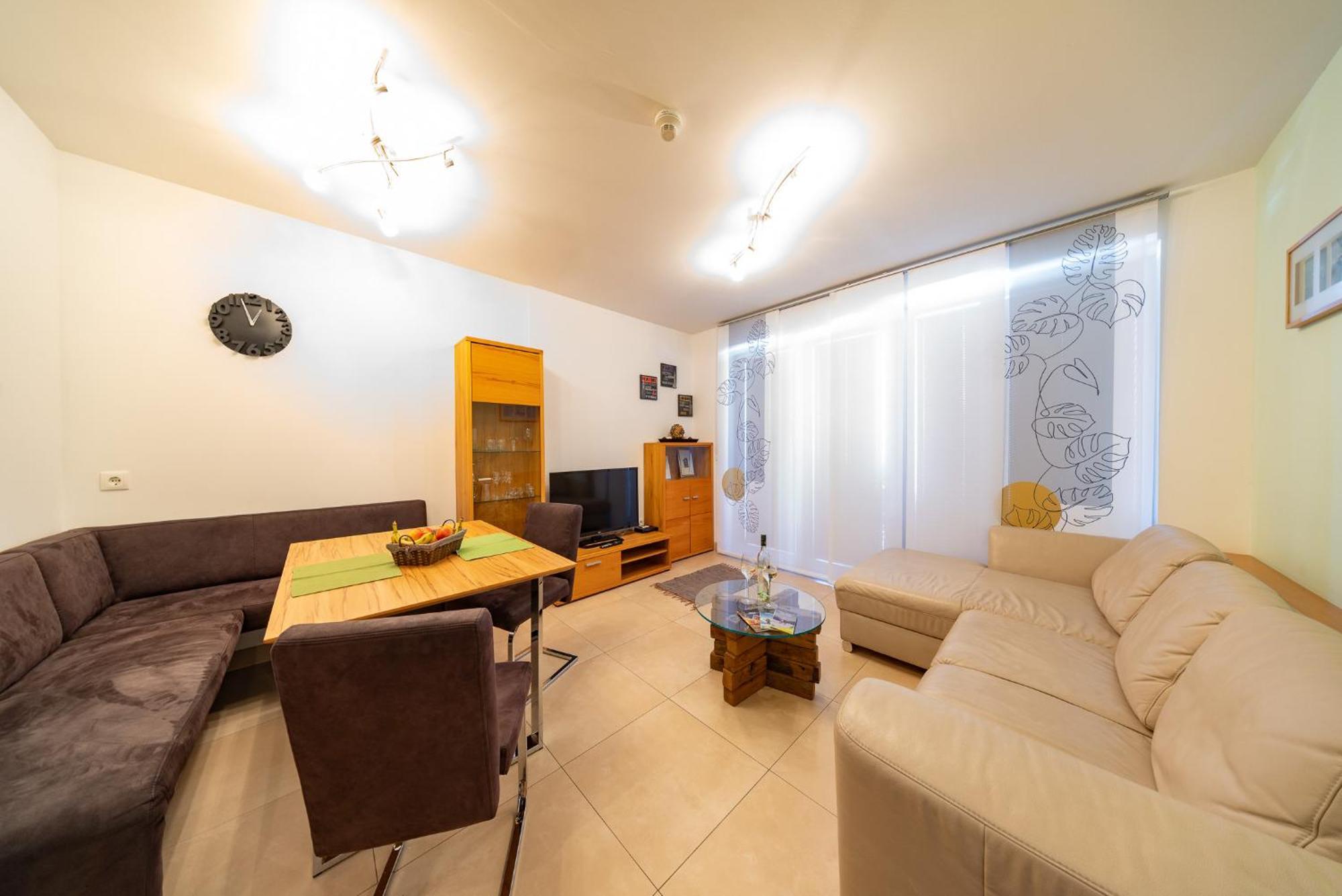 Appartement Klosterhuegel Гаус-ім-Енншталь Екстер'єр фото